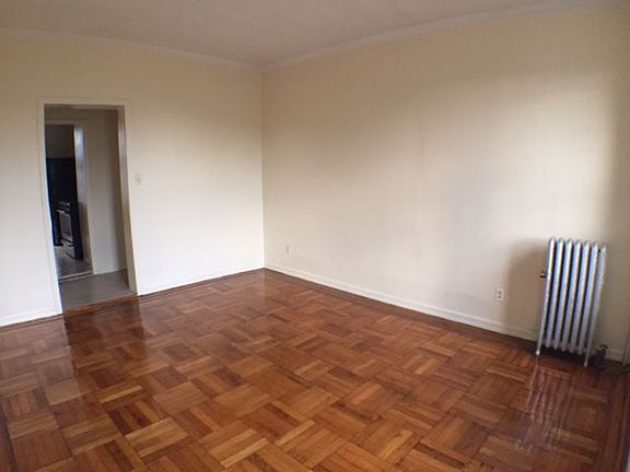 4th image of 1325 Eastern Pkwy APT C1