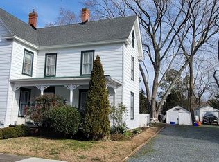 6 Marshall St, Onancock, VA 23417