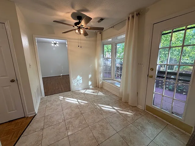 2326 Brandt Vlg — Photo 21