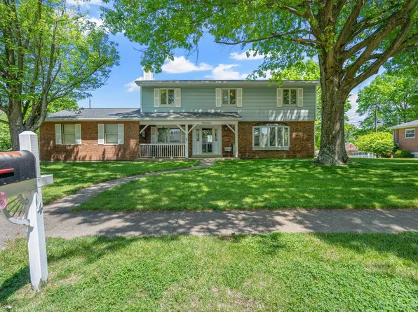 14 Madonna Ln, Newport, KY 41076