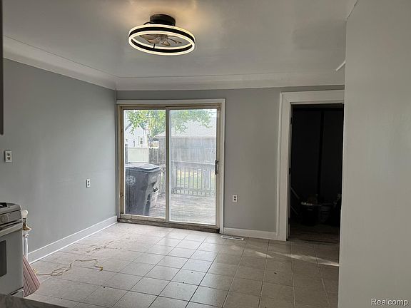 3rd image of 4336 8th St