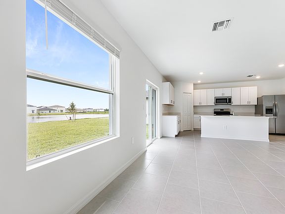 3rd image of 4015 San Felice Ln