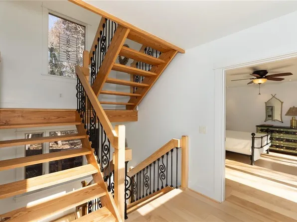 450 Simpson Rd, Reidsville, NC 27320