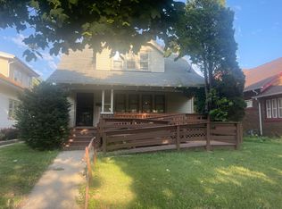 2968 N 39th St, Milwaukee, WI 53210