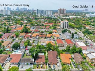 3156 SW 16th Ter, Miami, FL 33145