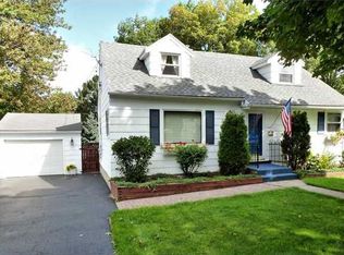 62 Edmonton Rd, Rochester, NY 14609