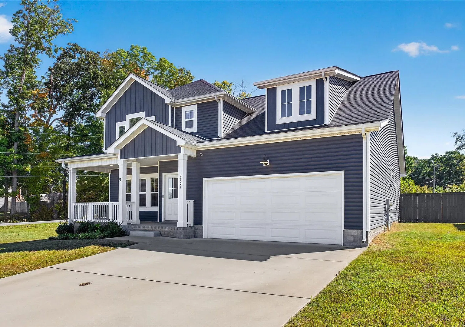 Pet Friendly Four Bedroom! — Photo 3
