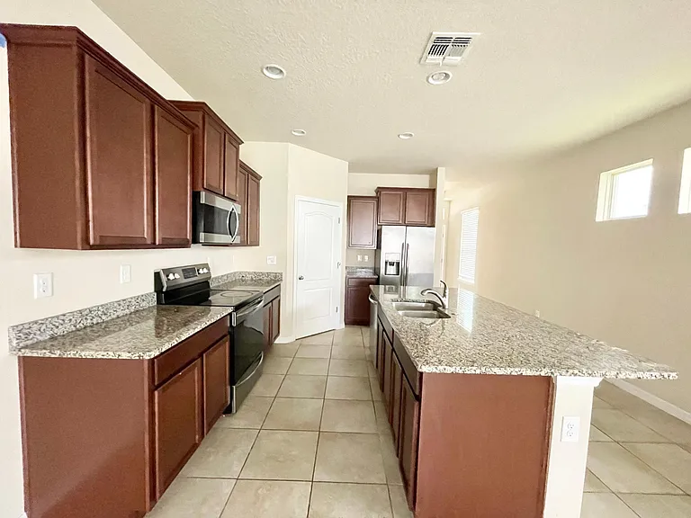 10284 Heronwood Aly — Photo 7