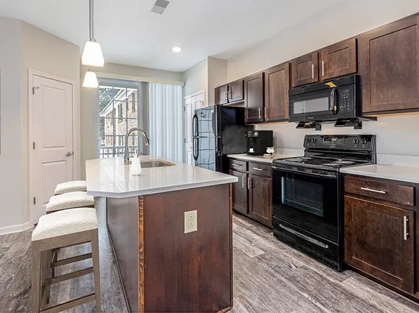 Green Lake Apartments and Townhomes