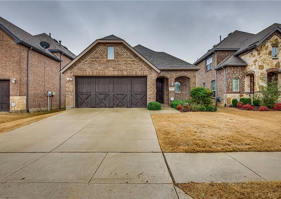 1st image of 430 Catherine Ln