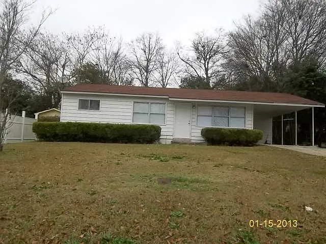 1705 Randall Rd photo 1