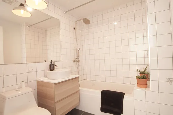 Rented by Compass | media 8