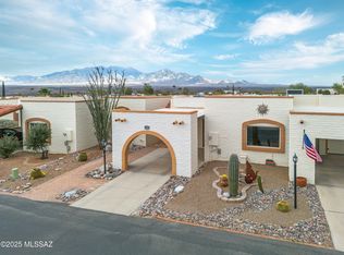 1465 W Camino Calderon, Green Valley, AZ 85622
