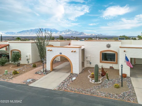 1465 W Camino Calderon, Green Valley, AZ 85622