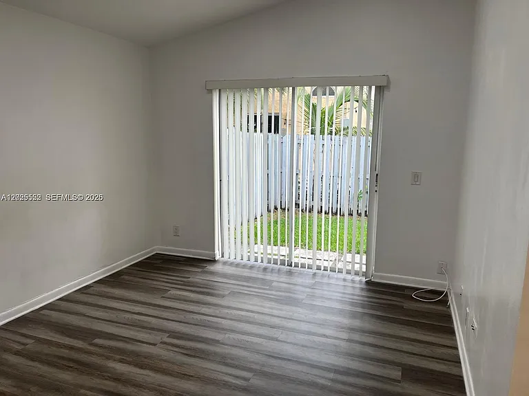 1294 Seagrape Cir — Photo 9