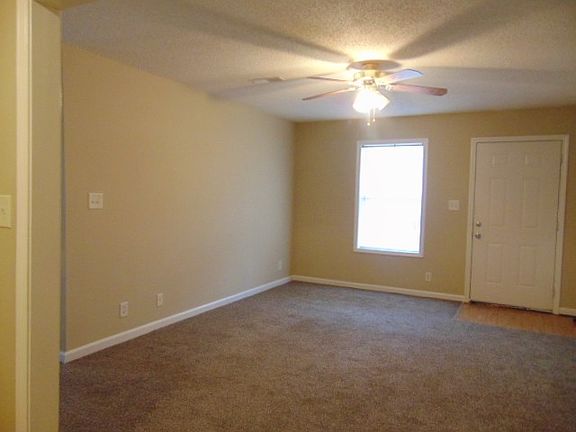 3rd image of 2866 Cobalt Dr APT C