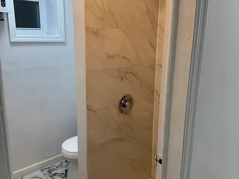 349 Walnut St #1 — Photo 5