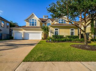 5210 Harvest Bend Ct, Sugar Land, TX 77479