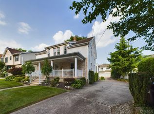 10 Sidney Pl, Metuchen, NJ 08840