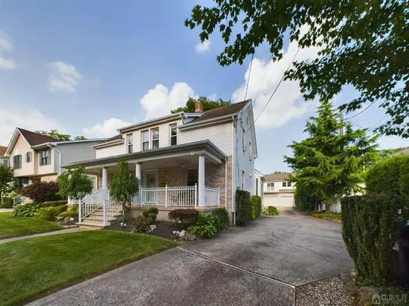 10 Sidney Pl, Metuchen, NJ 08840