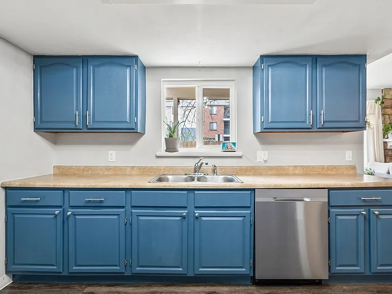 1080 S Yampa St — Photo 8