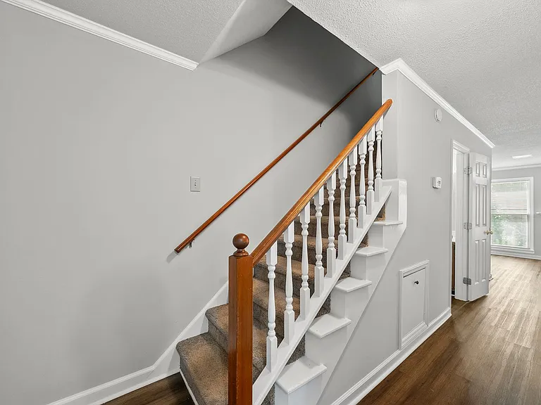 4608 Jacqueline Ln — Photo 8