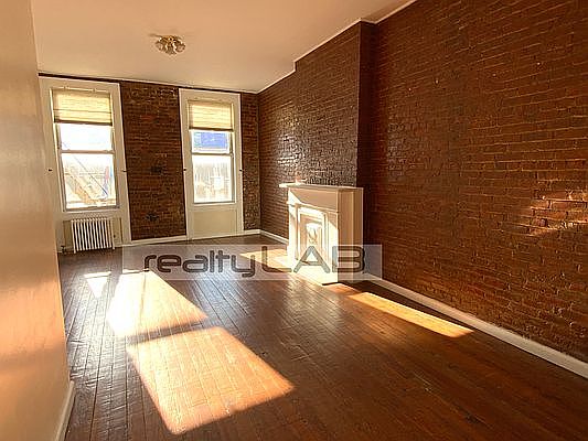 1st image of 791 Flushing Ave APT 2L