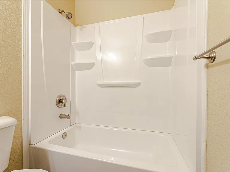 9013 Fremont Trl — Photo 24