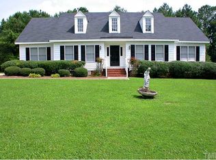 205 Stone Ln, Clayton, NC 27520
