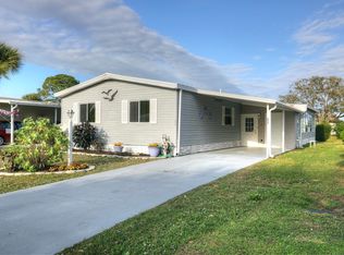 852 Waterway Dr, Barefoot Bay, FL 32976