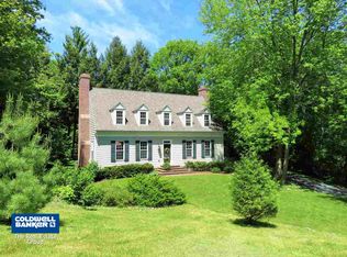 680 Mapleview Ct, Hobart, WI 54155