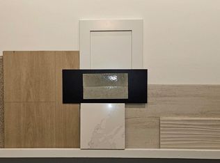 2420 Marble Ave NE, Rio Rancho, NM 87144