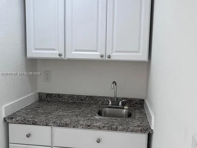50 NW 68th Ct #3 — Photo 4