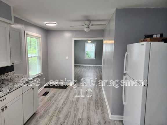 5th image of 2502 Heard St