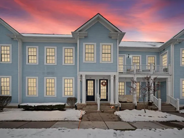 370 Roosevelt St, Canton, MI 48188