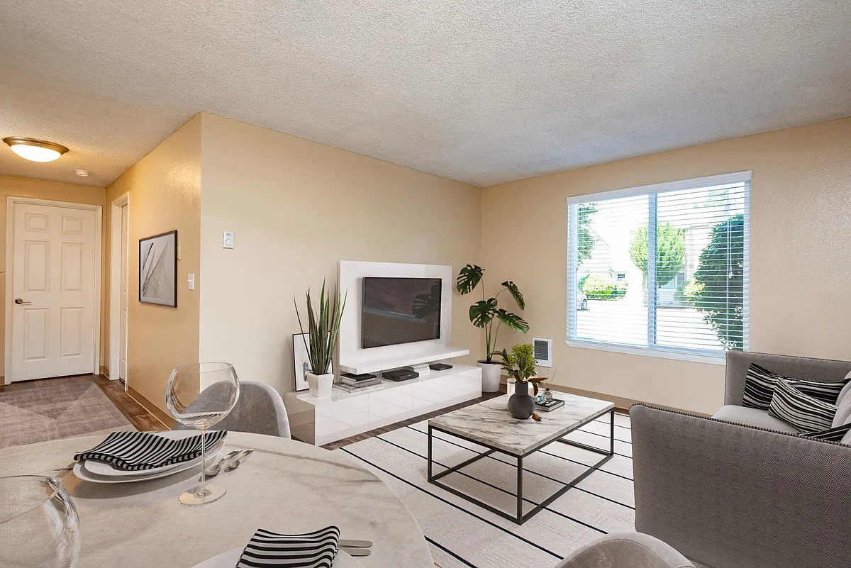Battlecreek South | Living Room - Battlecreek South