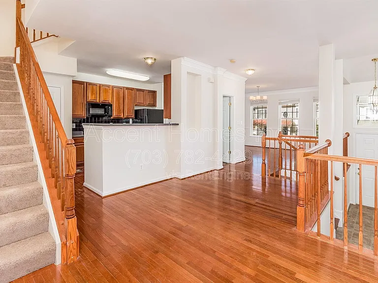 9875 Dochart Sound Ln — Photo 8
