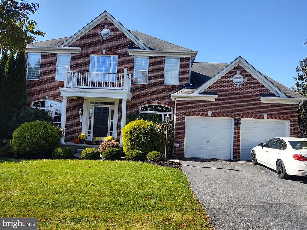 116 Stonebridge Dr photo 1