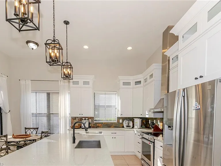 5104 Salerno St — Photo 13