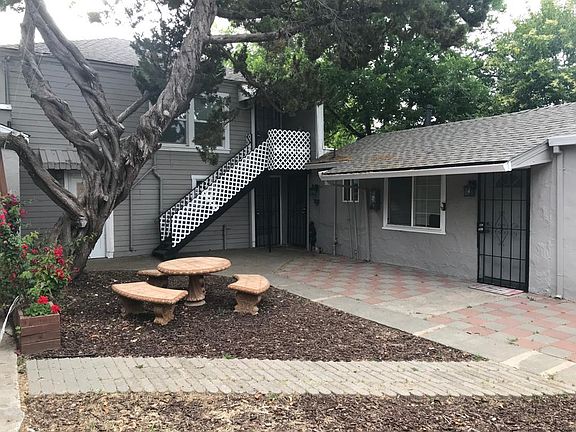 2nd image of 4024 54th St APT 4