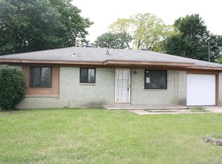 20 S 185th Ave E, Tulsa, OK 74108