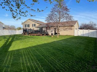 602 W Harrison St, Lake City, MN 55041