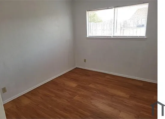 5418 Shadow Lake Dr — Photo 7