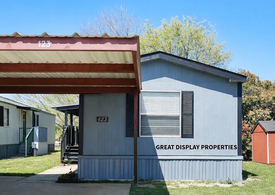 1st image of 423 Southfork Blvd