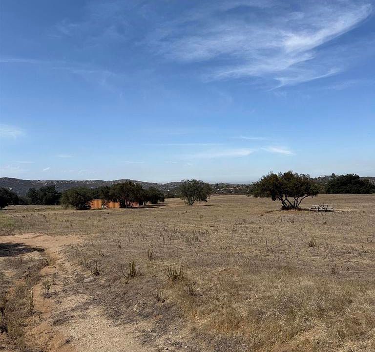 1st image of Harris Ranch Rd