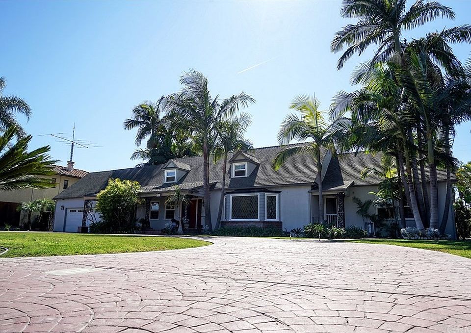 2nd image of 7322 Country Club Dr