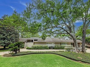 5915 Pine Forest Rd, Houston, TX 77057