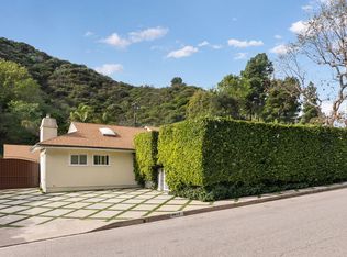 1617 Roscomare Rd, Los Angeles, CA 90077