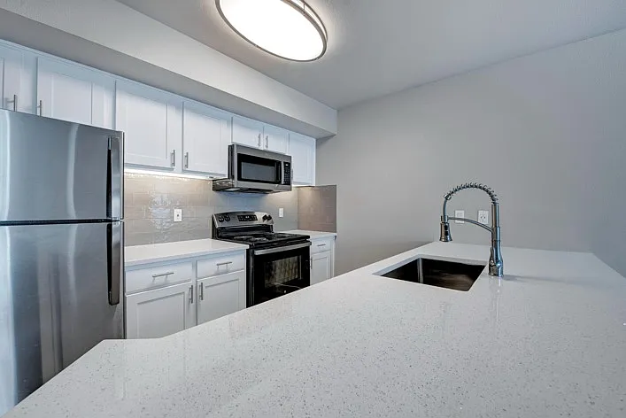 The Willows at Printers Park Apartments — Photo 13
