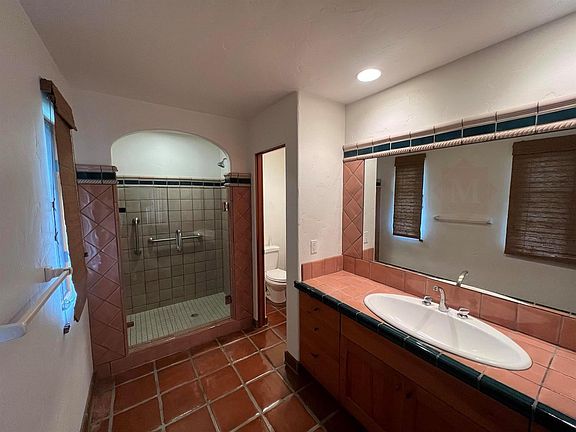 3rd image of 1021 Laguna St APT 1